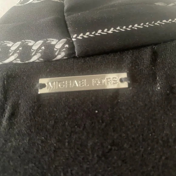 Like New Michael Kors Top - Picture 5 of 7